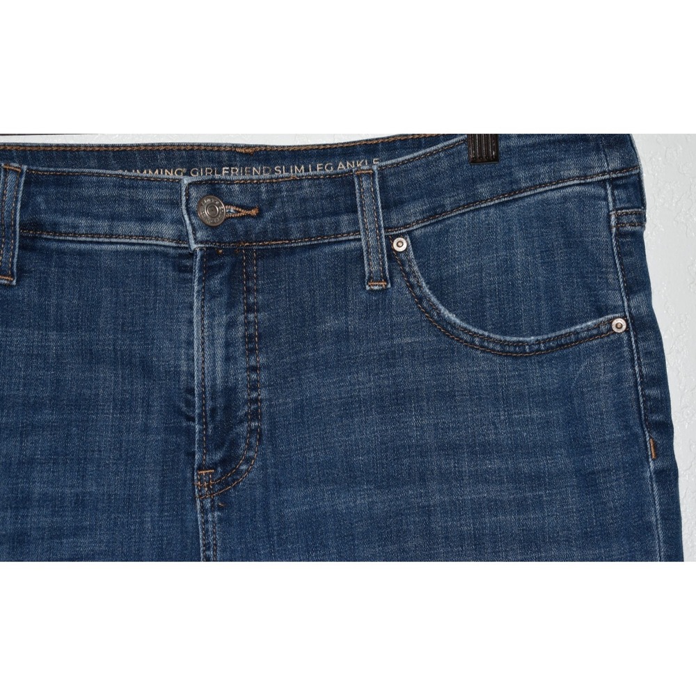 Chicos 2R/12 So Slimming Girlfriend Slim Leg Ankle Jeans Blue 5-Pocket Raw Hem - Picture 13 of 16